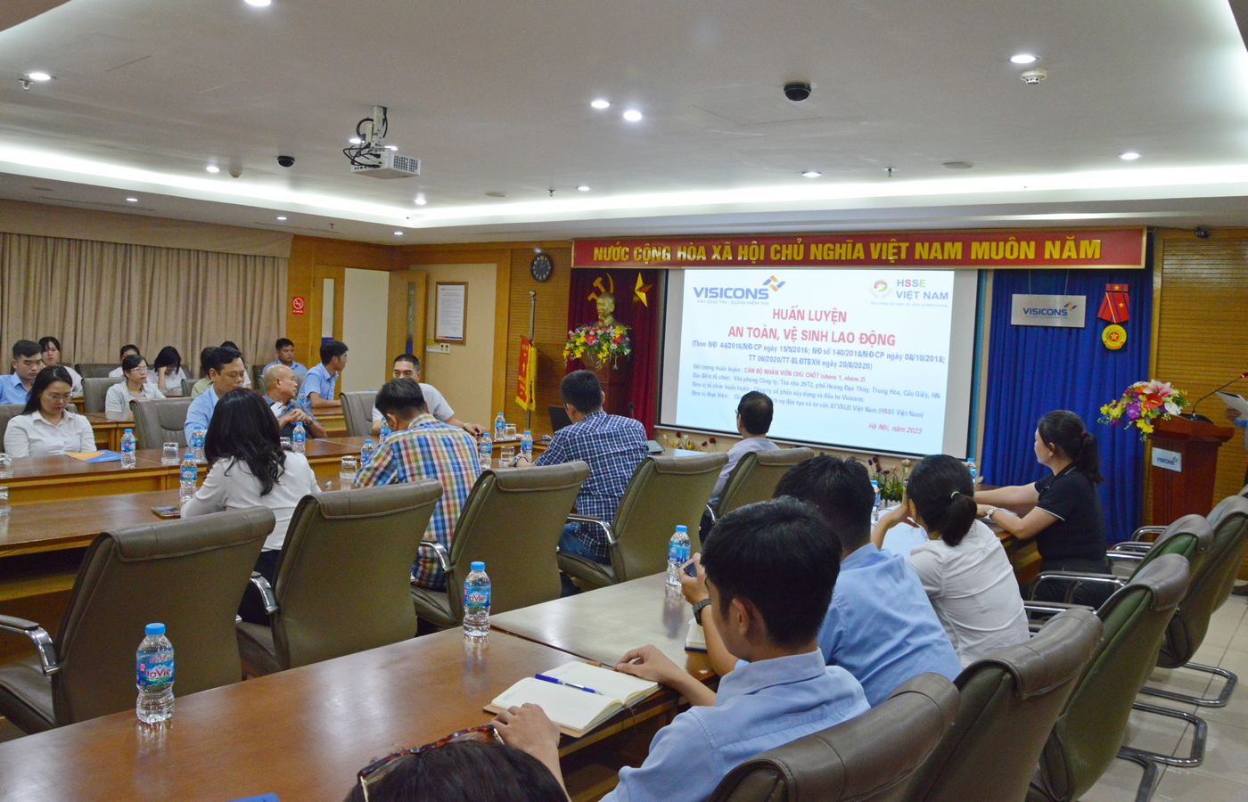 Training and disseminating regulations on OSH work for officers and employees of the Company's office sector