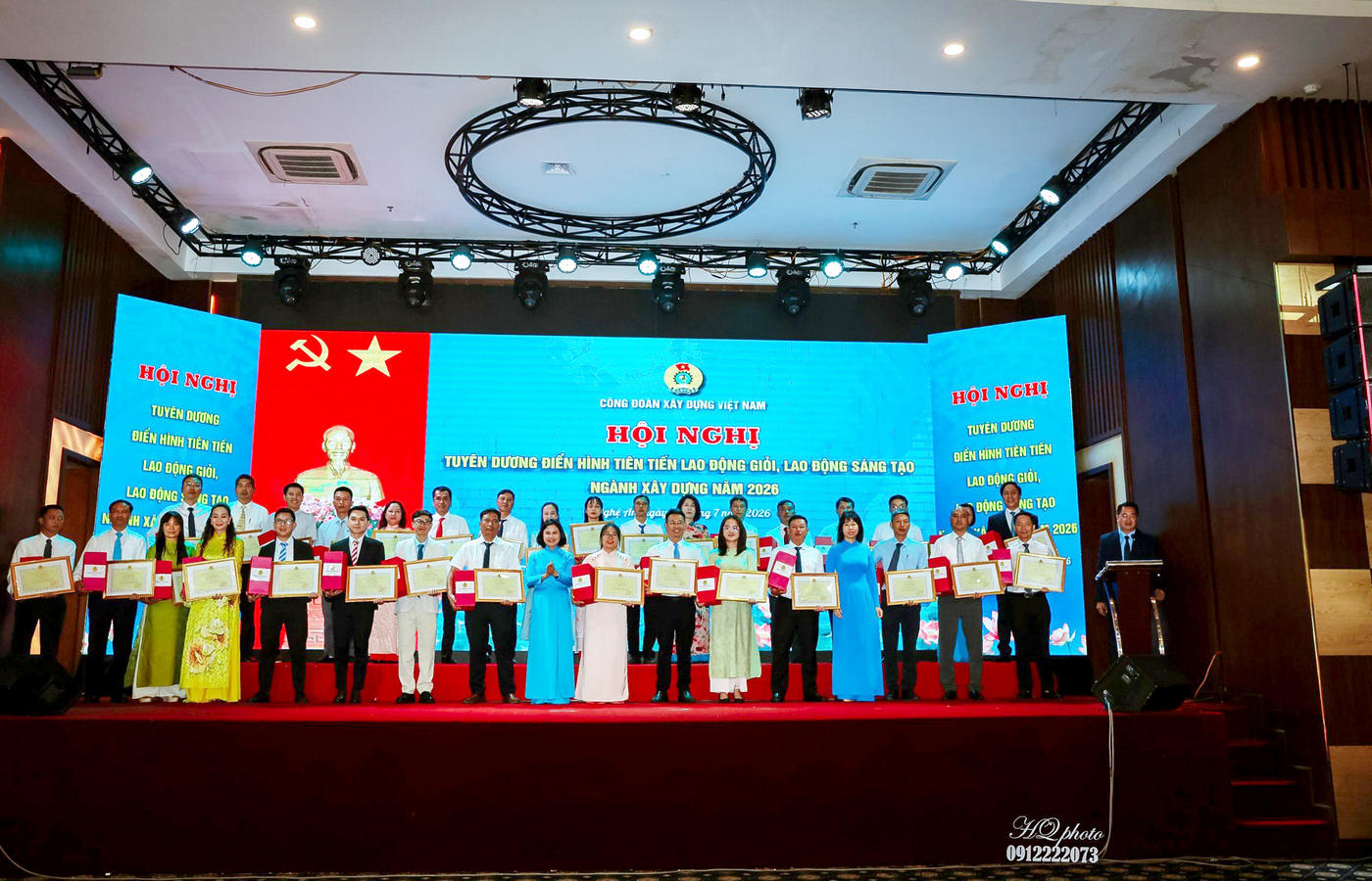 Hội nghị “Tuyên dương điển hình tiên tiến lao động giỏi, lao động sáng tạo ngành xây dựng năm 2026”